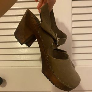 Lotta From Stockholm Highwood Taupe Clogs in Oiled Nubuck Leather on Brown Base